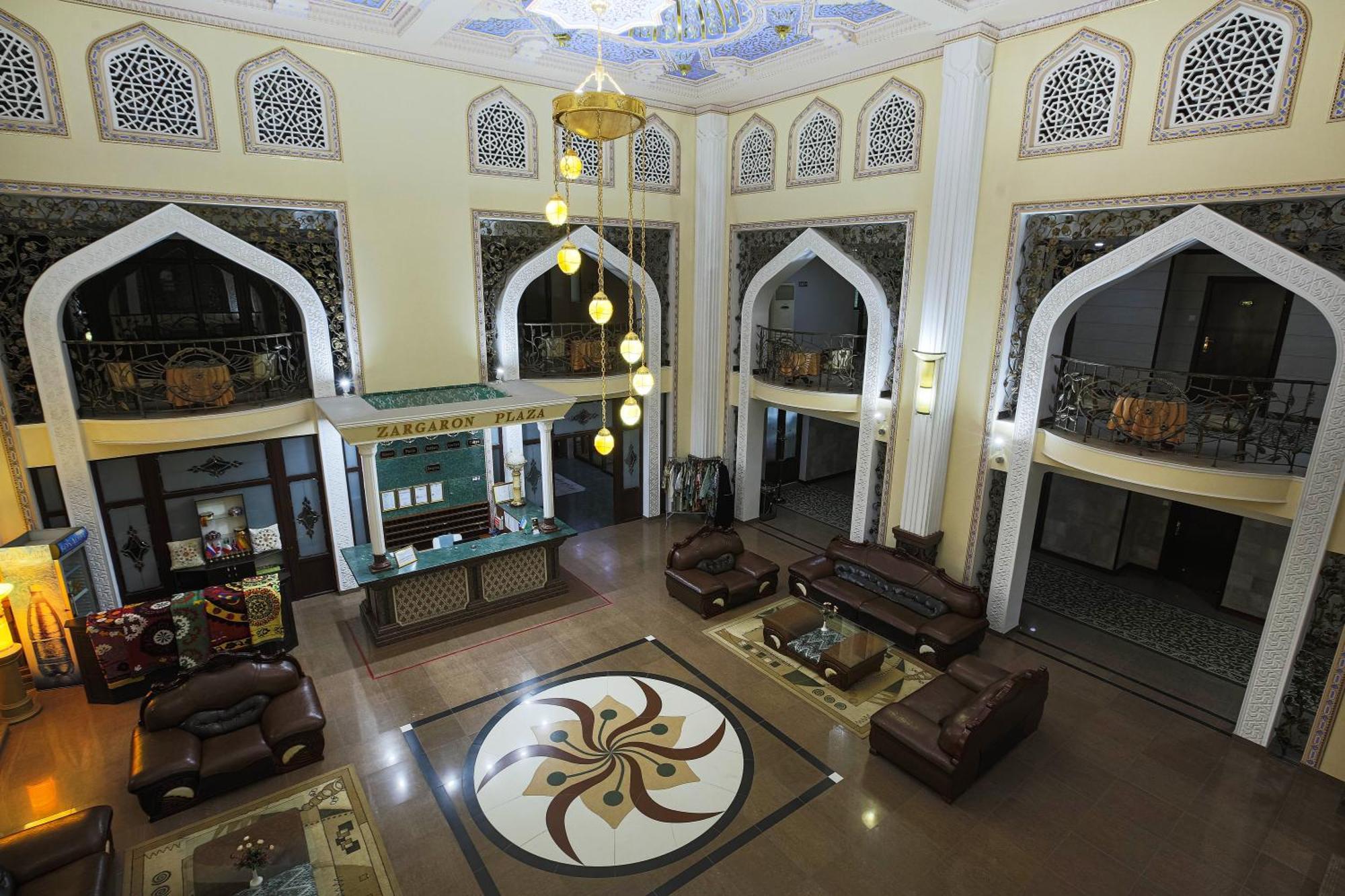 Hotel Zargaron Plaza Bukhara Esterno foto